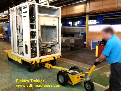 Elektrotrekker, Electric Tow Tug TT-900 Capaciteiten tot 14.000 kg rollend GewichtDeze uitvoering 4.000 kg