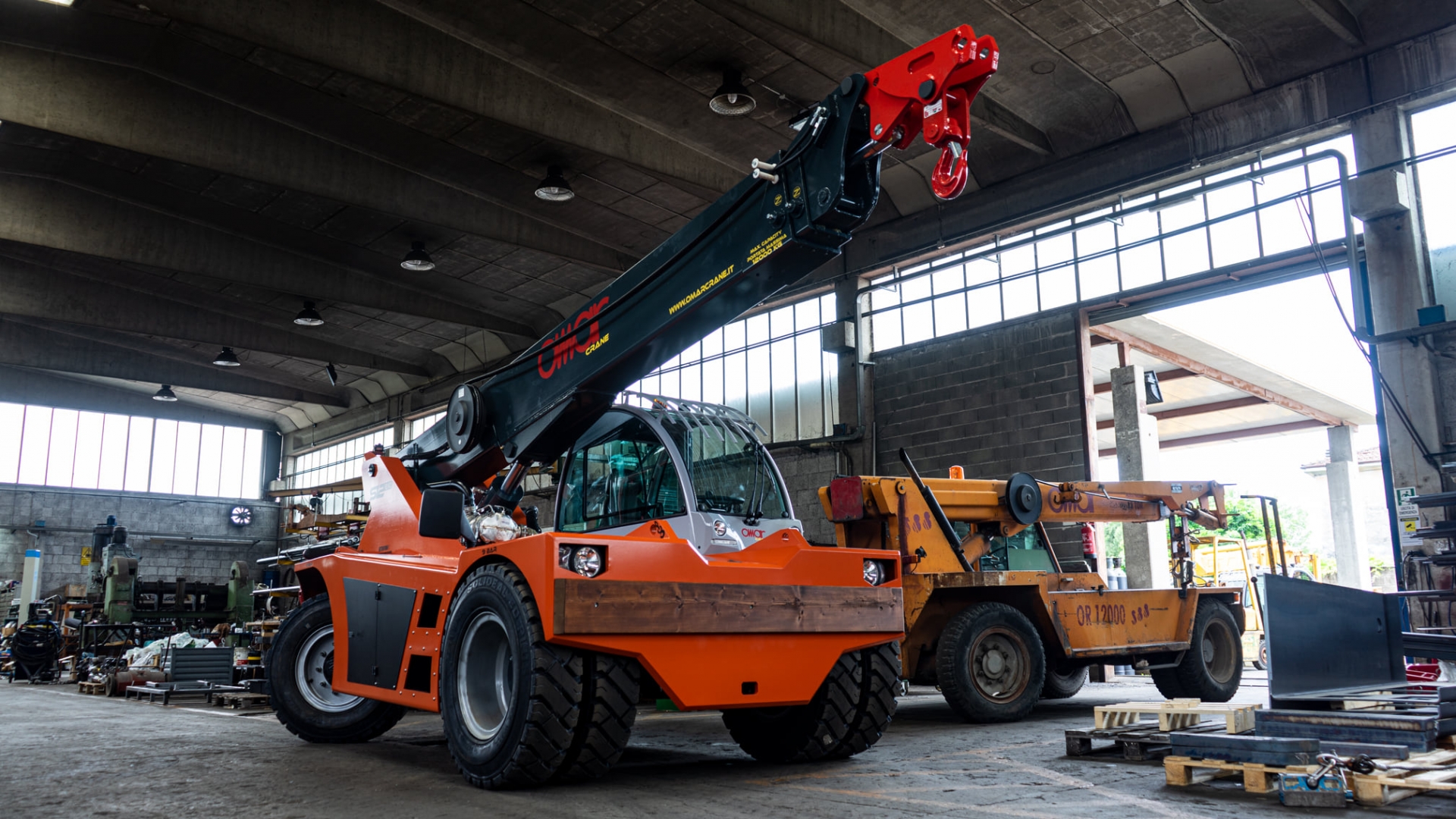 Pick and Carry Cranes, Valla, Minihijskraan, Hijskranen, Ormig ...